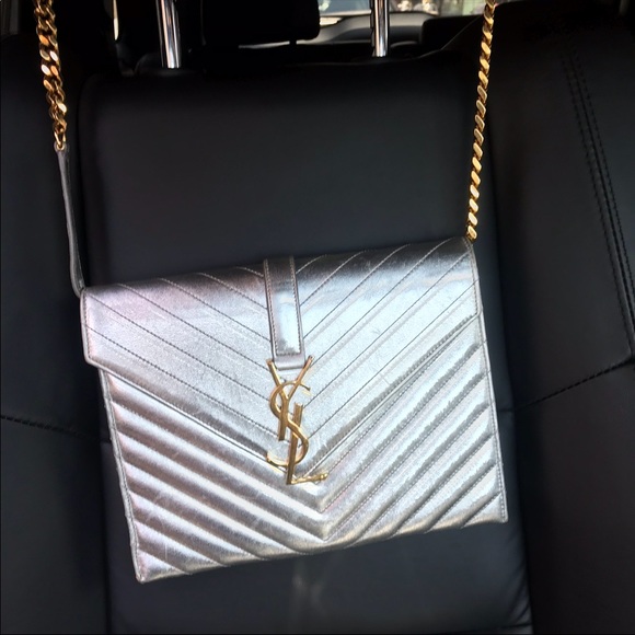 “SOLD” YSL Envelope Chain Bag Gold & Silver - Picture 6 of 15